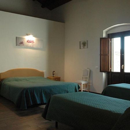 Il Vecchio Frantoio Villa Scillato  ภายนอก รูปภาพ