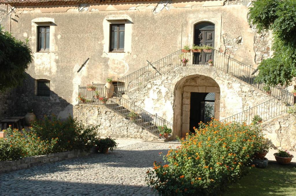 Il Vecchio Frantoio Villa Scillato  ภายนอก รูปภาพ