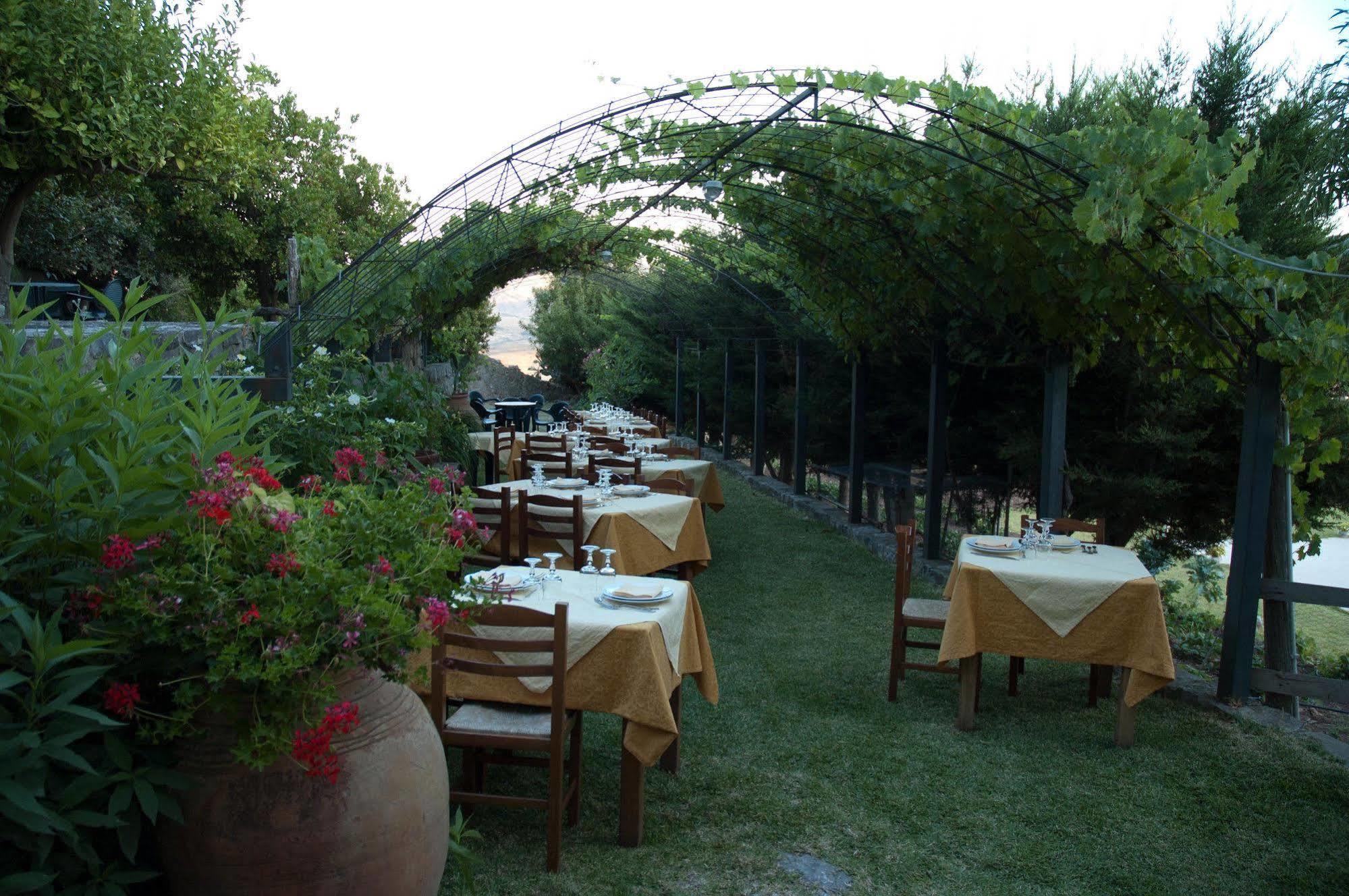 Il Vecchio Frantoio Villa Scillato  ภายนอก รูปภาพ