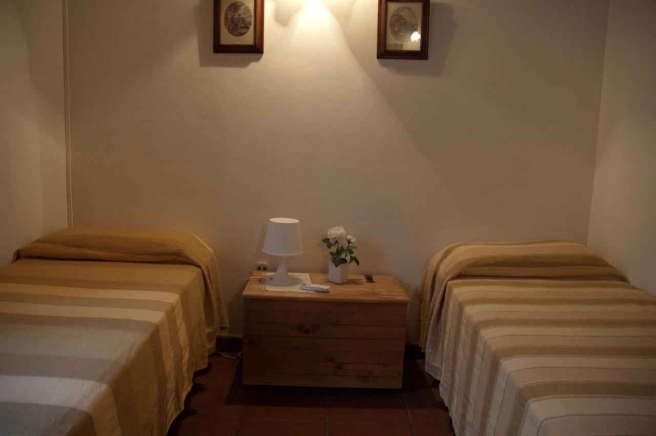 Il Vecchio Frantoio Villa Scillato  ภายนอก รูปภาพ